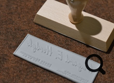 Laser Gravur Böhm in Bonn - Geschenkideen mit Gravuren auf Holz, Glas, Leder, Metall, Acryl Plexiglas , Armbänder, Papier, Anhänger, Schilder ... für Privat und Geschäftskunden und  Firmen. Kunden kommen aus Bonn, Köln, Siebengebirge, Frechen, und ganz NRW, Deutschland, Schweiz und der Welt